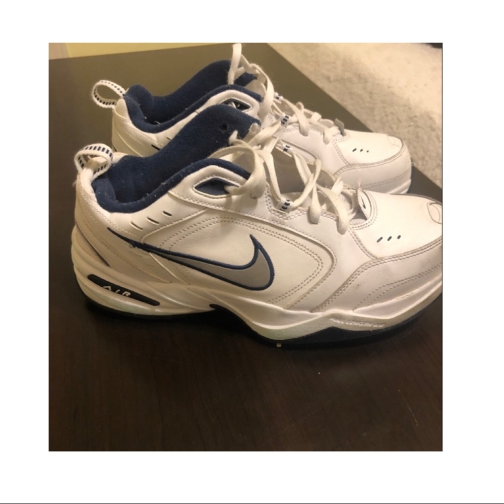NIKE AIR MONARCH | Men’s Shoe